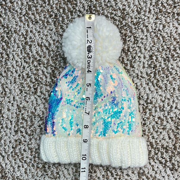 Bundle of 3 Justice Ombré Scarf Sequin Mermaid Belt Bag Sequin Pom Knit Hat NWOT - Picture 16 of 16